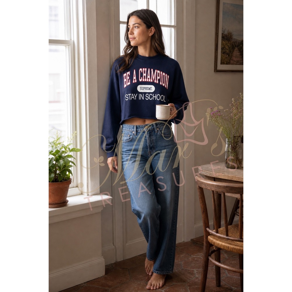 Champion x Supreme Navy Blue Crewneck "Be a Champion"Raw hem Sweater
